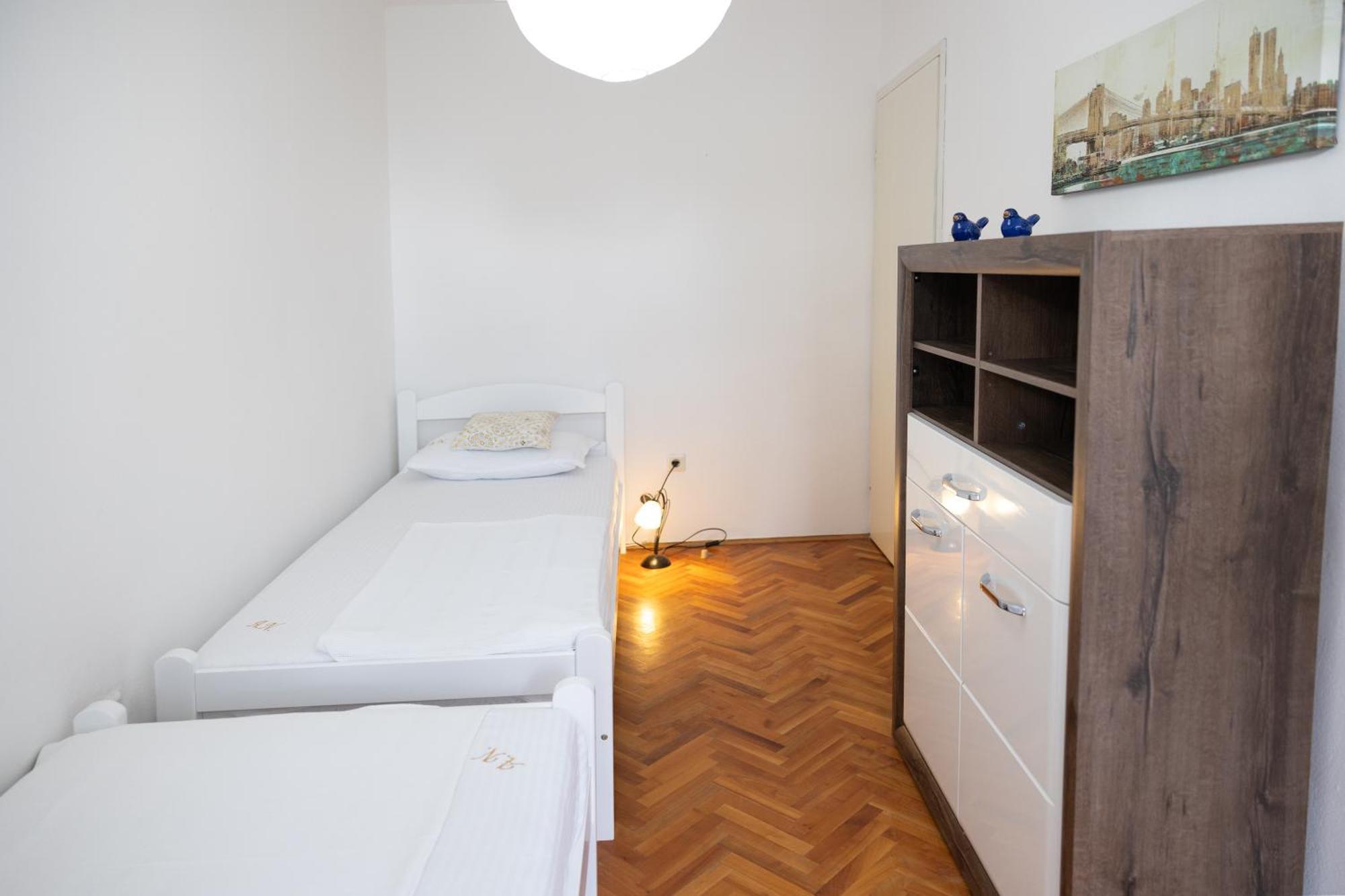 Apartmani Novkovic Бар Екстер'єр фото